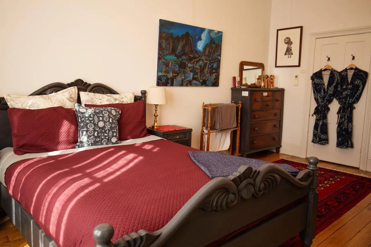 Guest house Assemblage Boutique Art B & B Hobart Australia